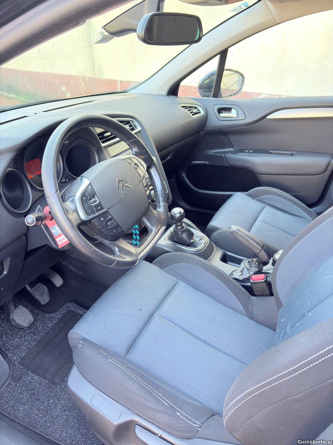 Citroën C4 1.6 hdi — fotografia 2
