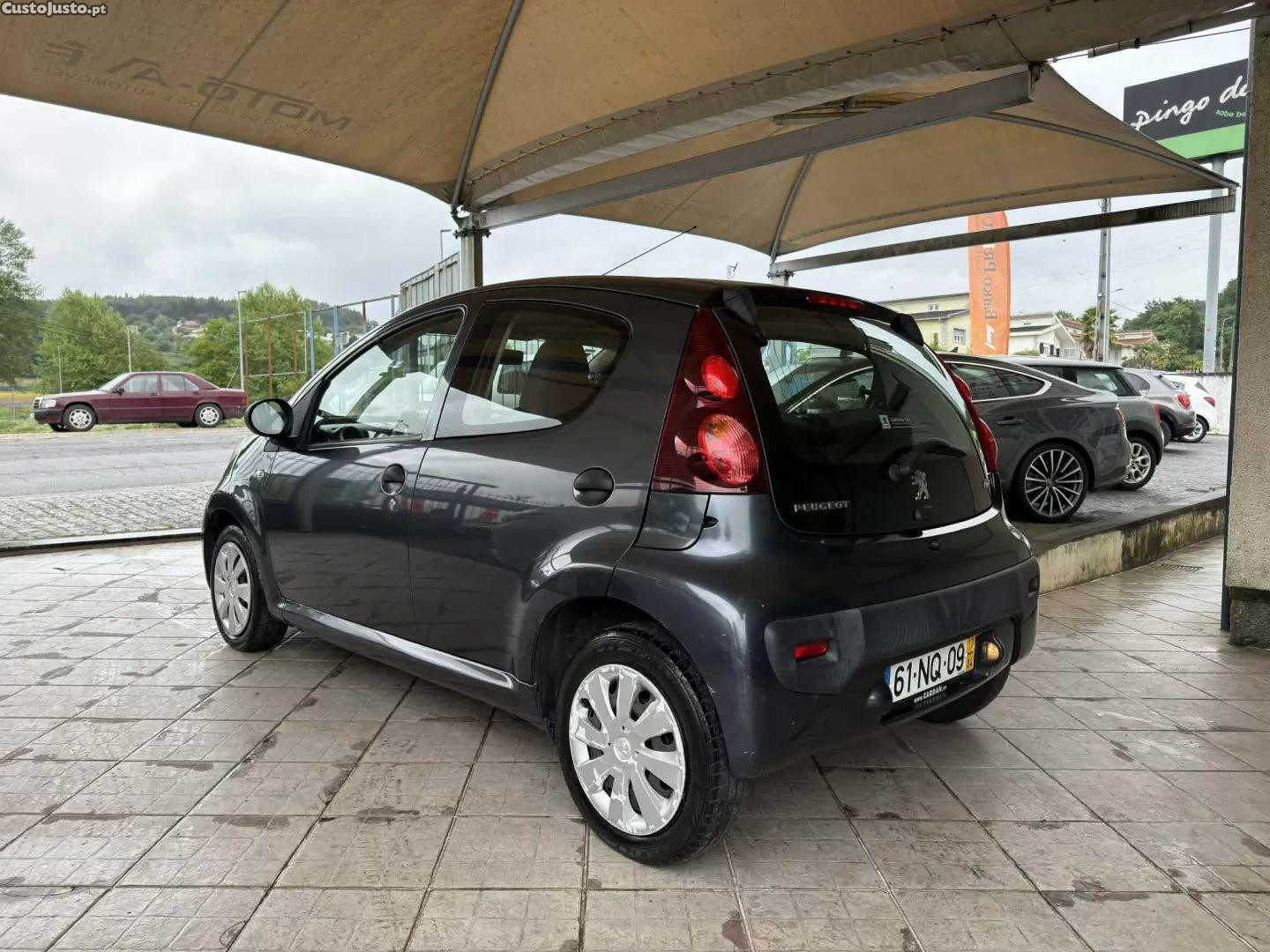 Peugeot 107 1.0 access — fotografia 16