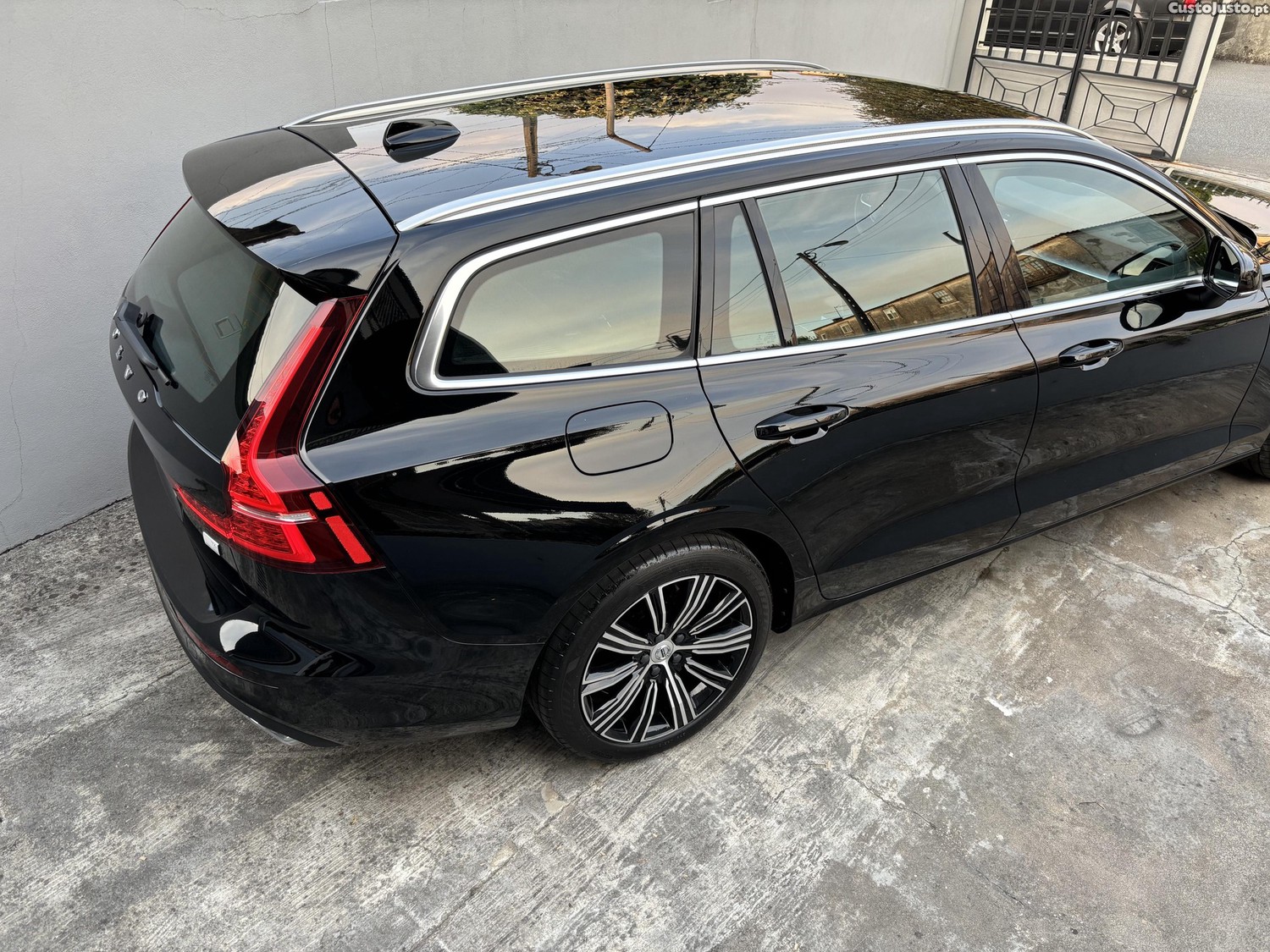 Volvo V60 2.0 T6 AWD Inscription Expression NACIONAL(C/IVA) - 21 foto 3