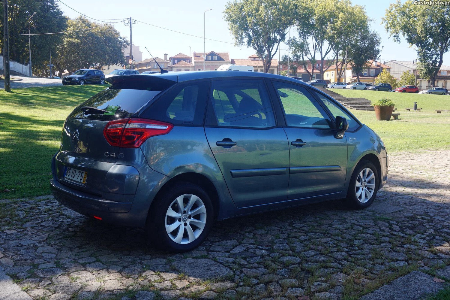 Citroën C4 Picasso — photo 4