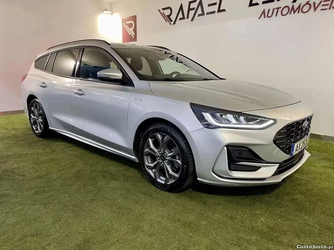 Ford Focus 1.5 tdci ecoblue st-line — fotografia 21