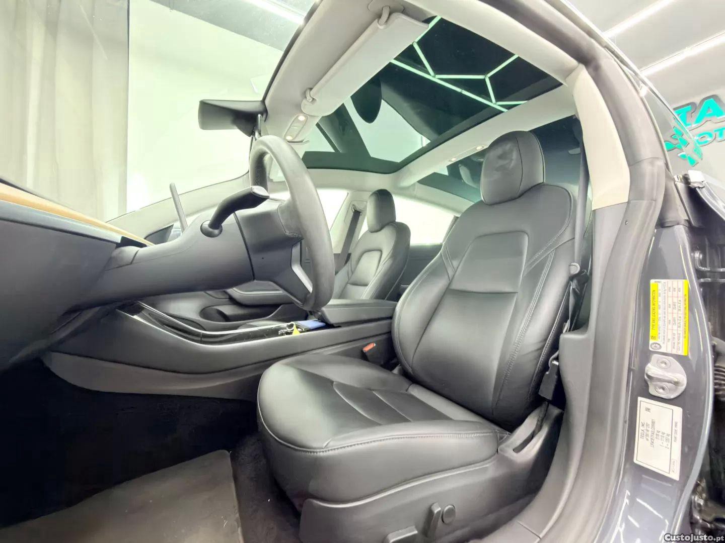 Tesla Model 3 Standard rwd plus — fotografia 4