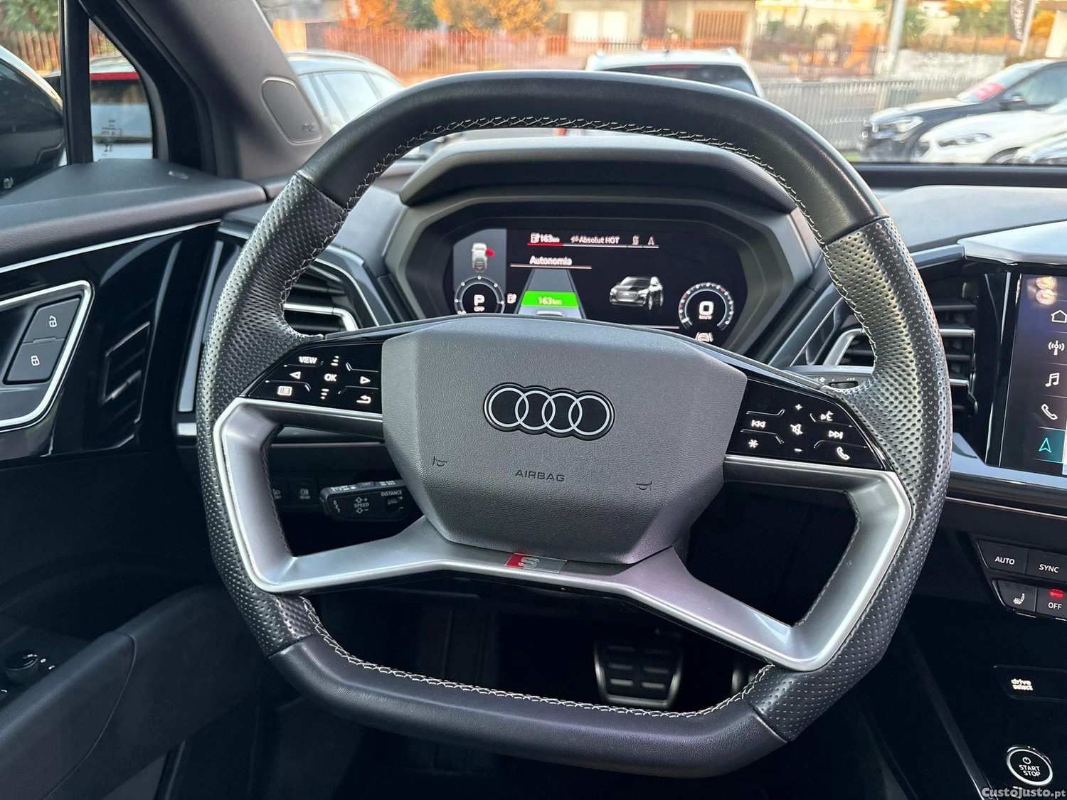 Audi Q4 Sportback e-tron 40 82 kWH — fotografia 3