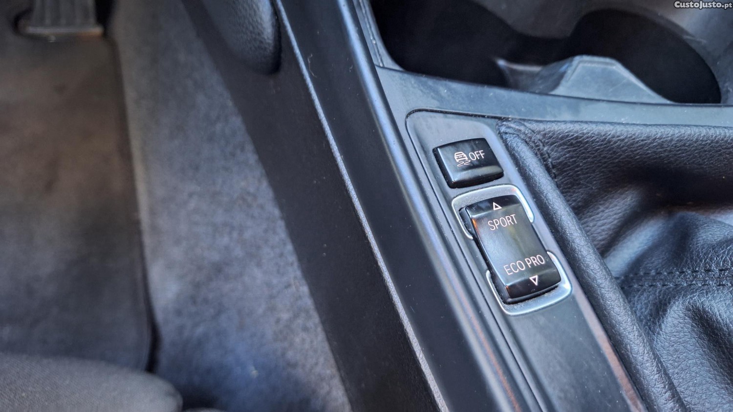 BMW 116 Sport EfficientDynamics — fotografia 4