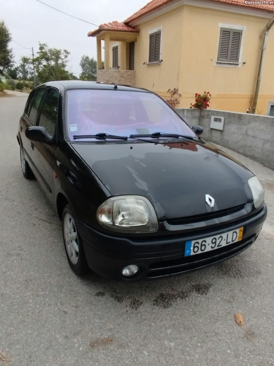 Renault Clio RT 1900 D 5 LUG. — fotografia 7