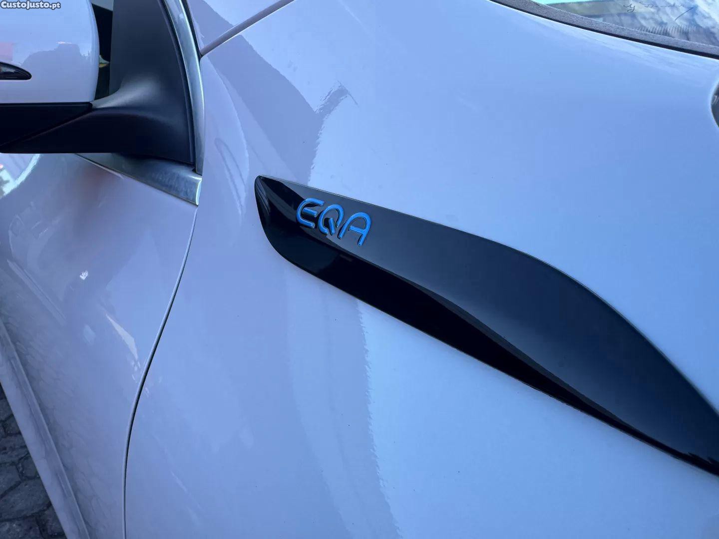 Mercedes-Benz EQA 250 progressive — fotografia 7