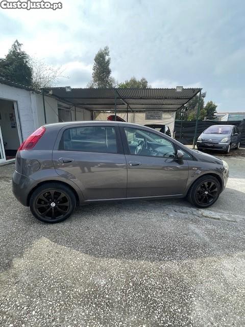 Fiat Grande Punto 1.3 M-Jet Active — fotografia 5