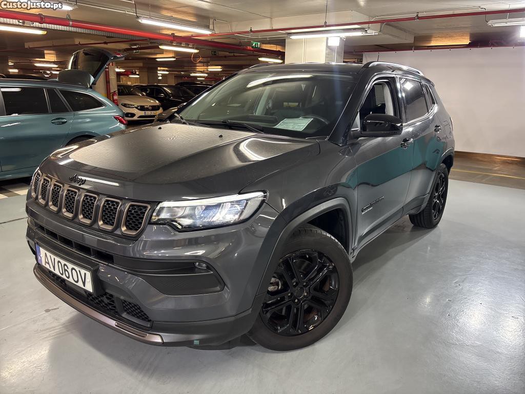 Jeep Compass 1.3 TG 4Xe Upland 240cv — fotografia 28