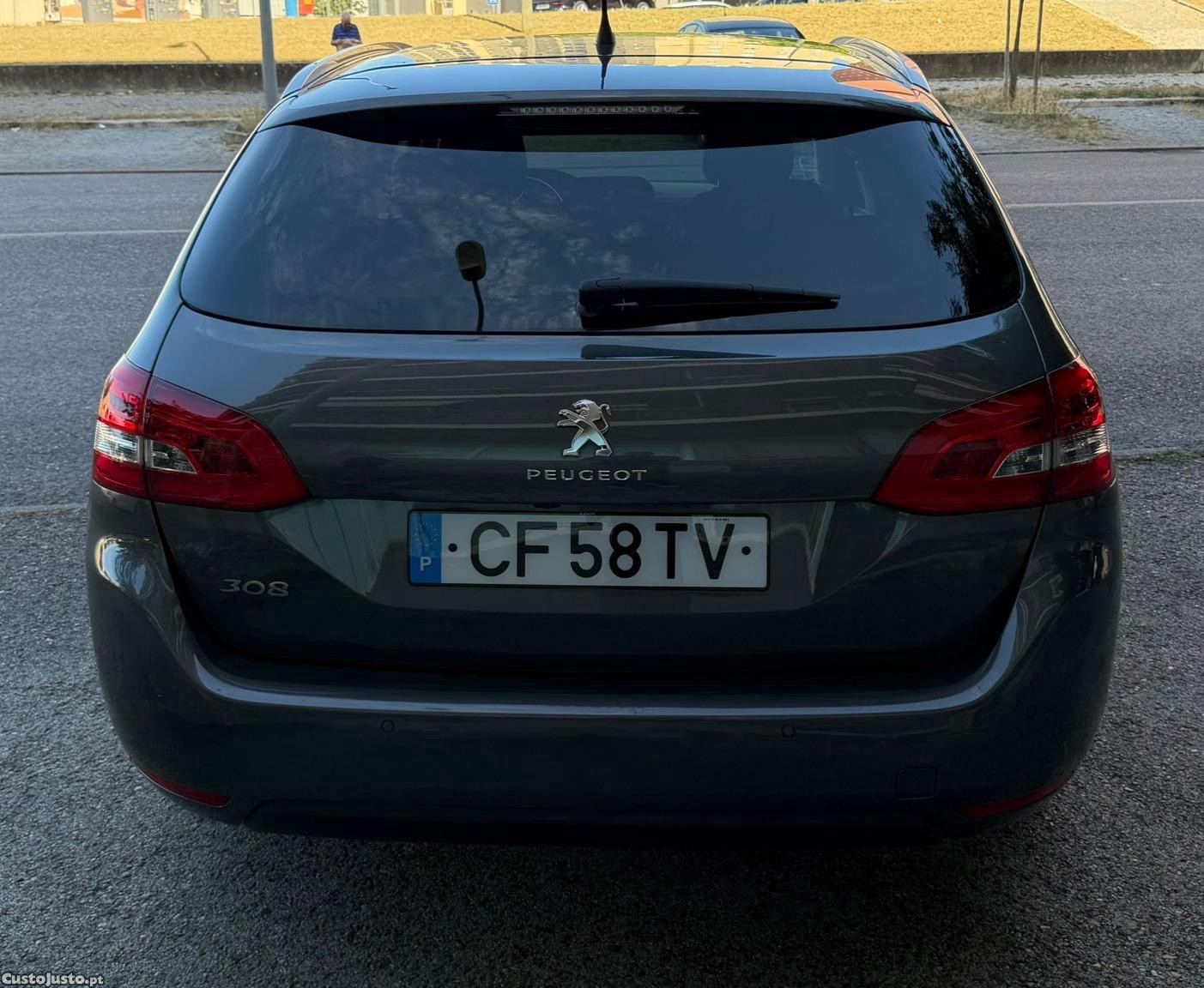 Peugeot 308 SW 1.2 THP - Style - Teto Panoramico — fotografia 8