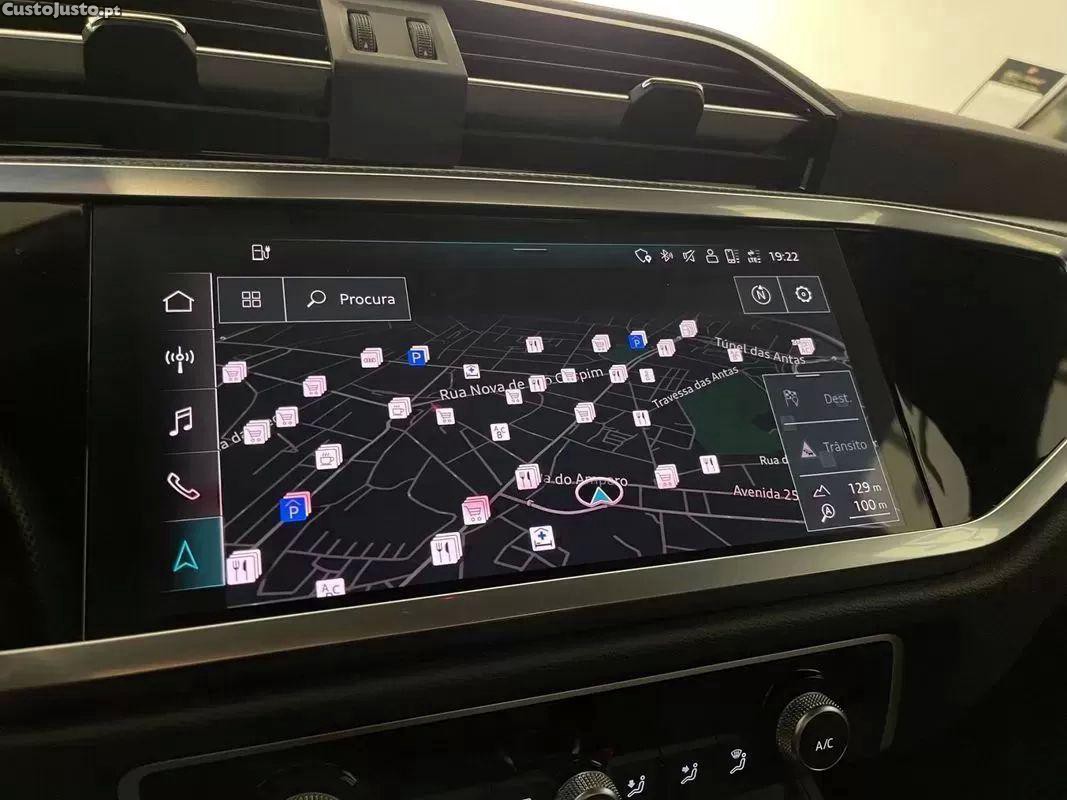 Audi Q3 45 tfsie s line s tronic — fotografia 14