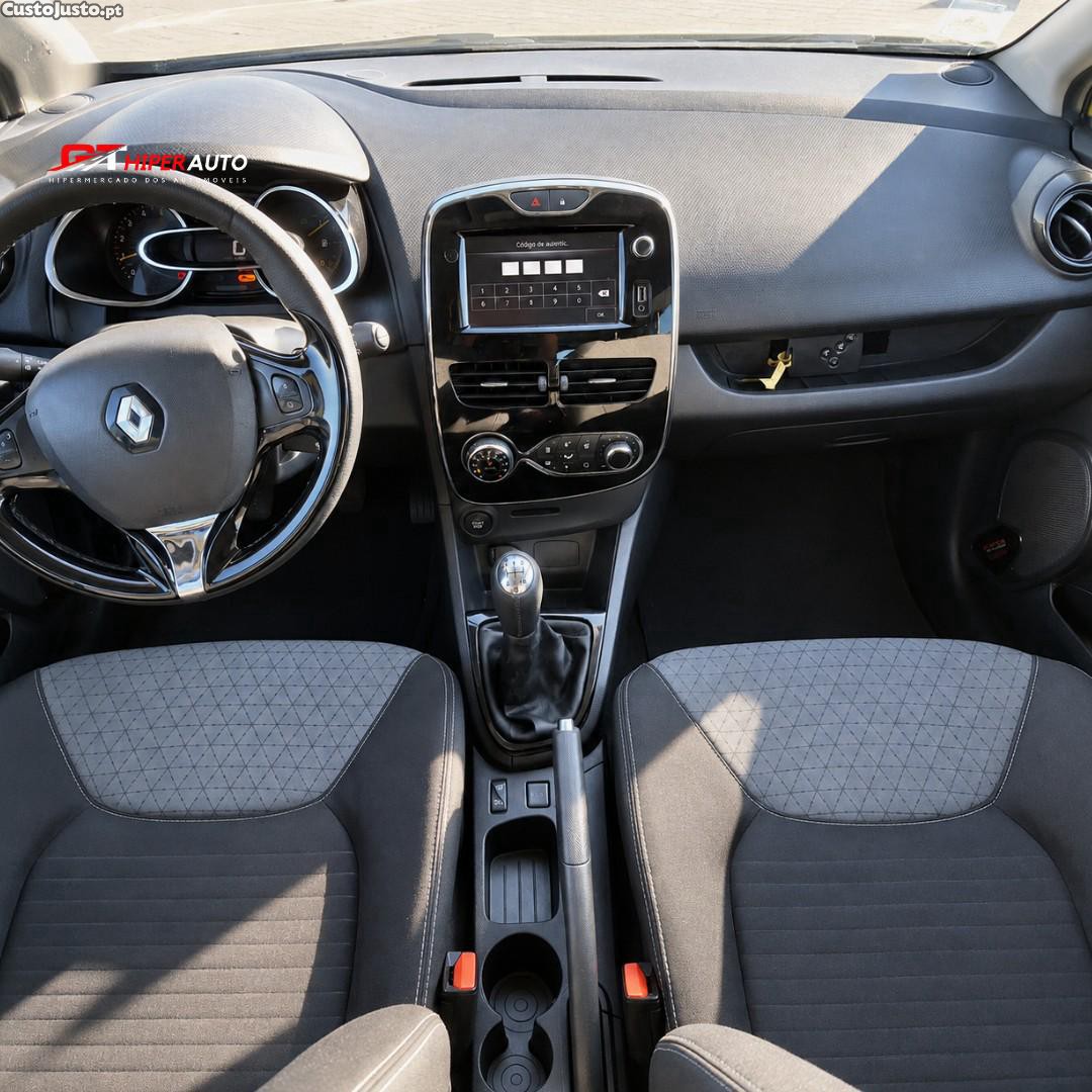 Renault Clio 1.5 dCi Confort — fotografia 5