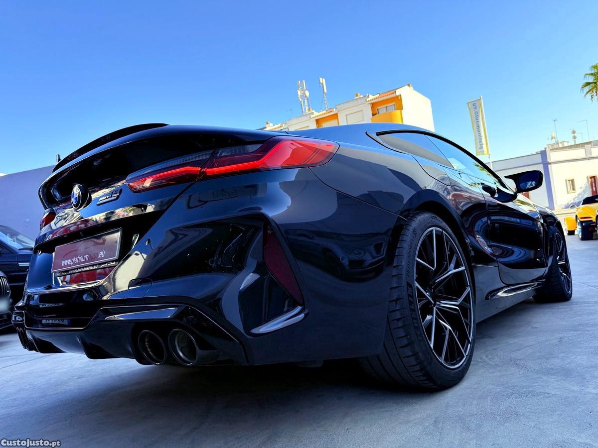 BMW M8 X-Drive Competition Coupe — fotografia 14