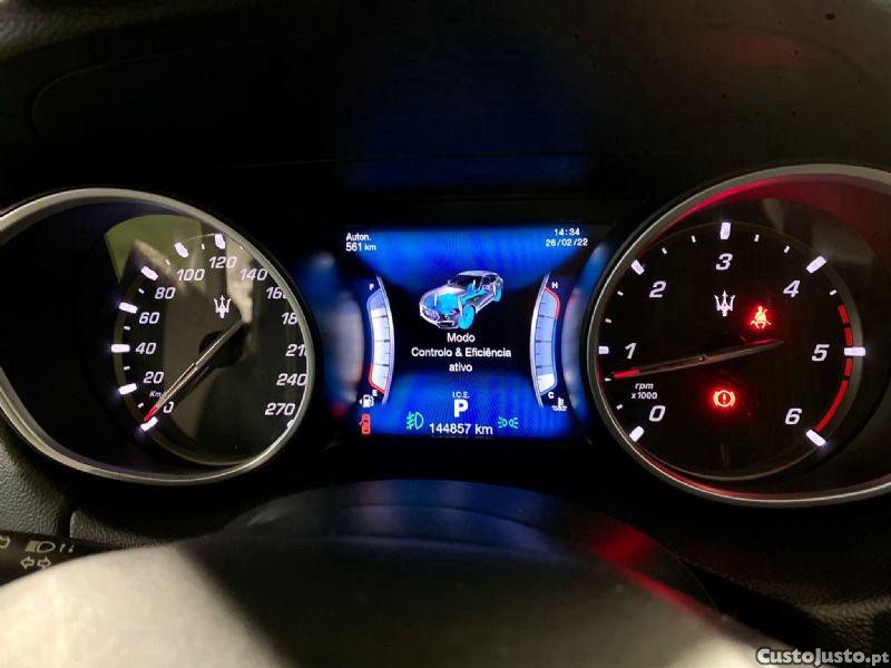 Maserati Levante 3.0 v6 — fotografia 33