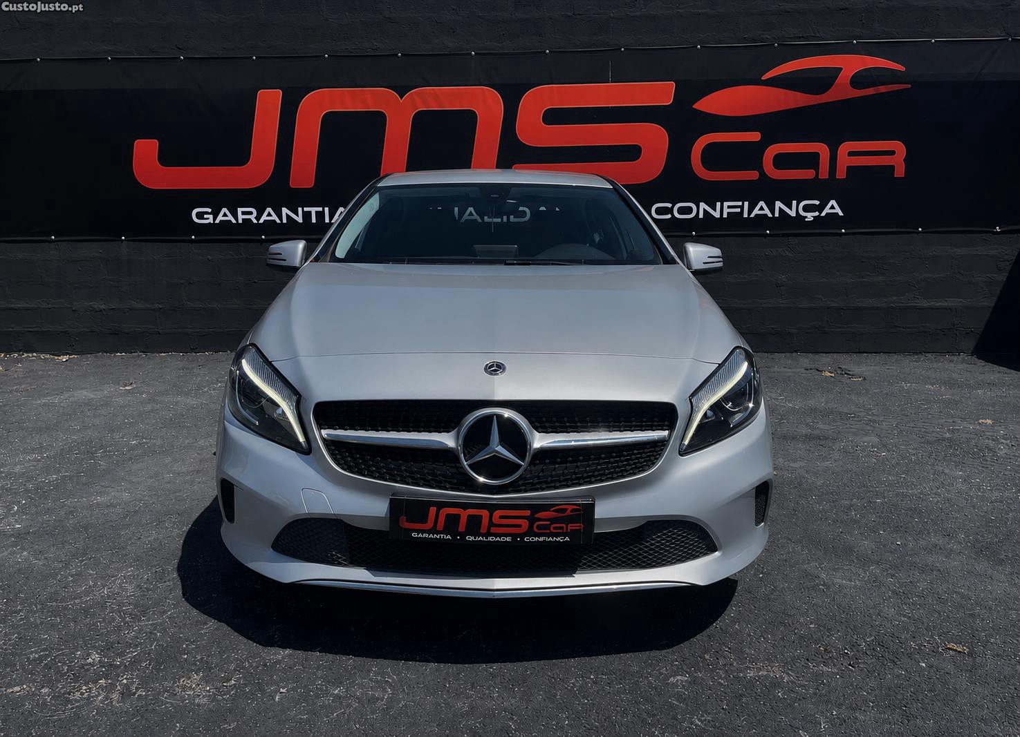 Mercedes-Benz A 180 D Urban — fotografia 9