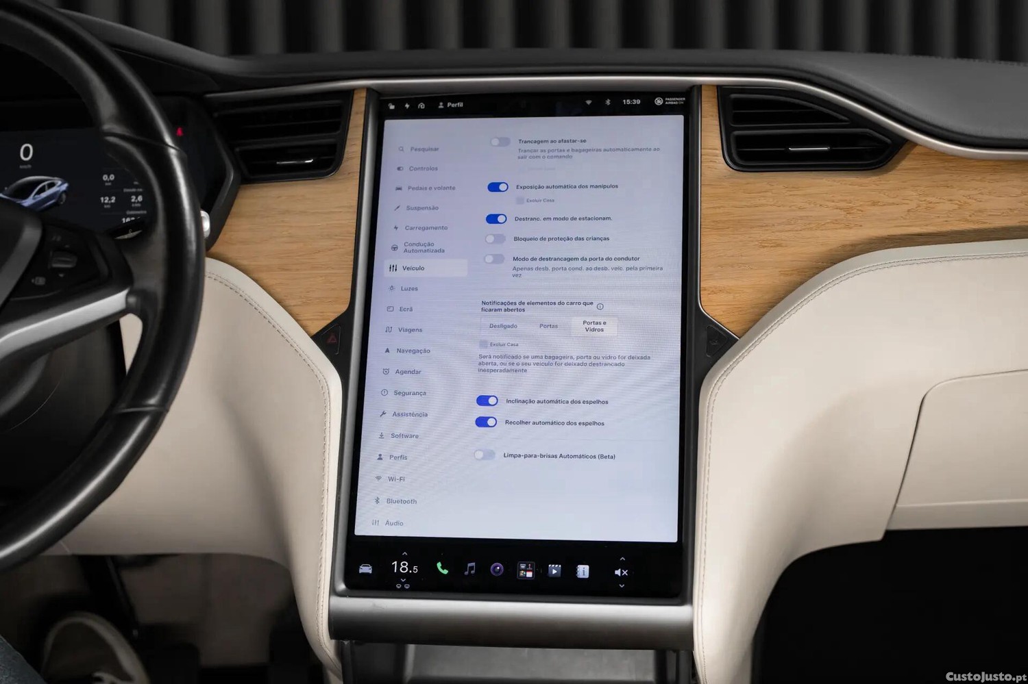 Tesla Model S Standard Range — fotografia 4