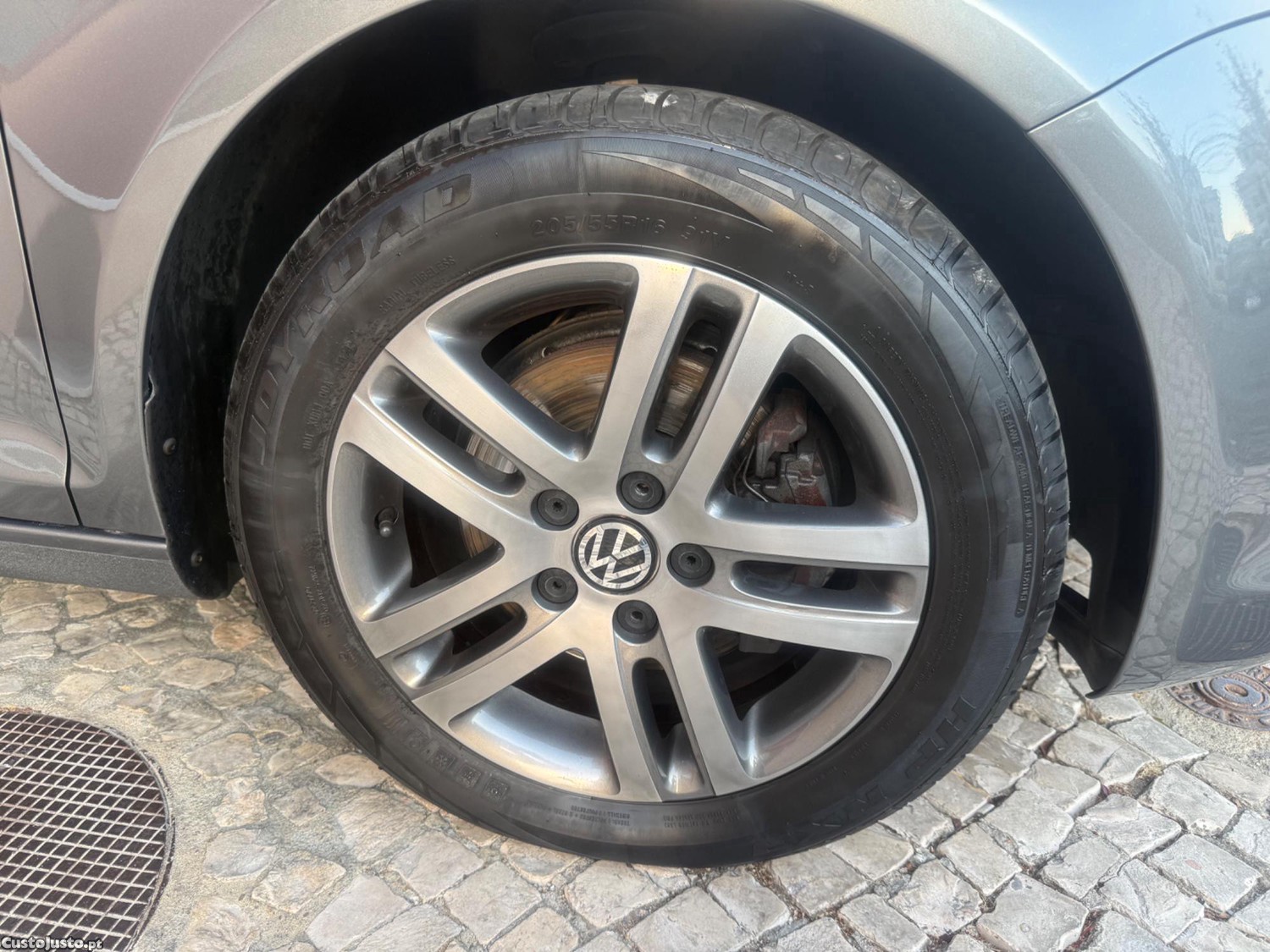 Volkswagen Golf Plus 1.6 Tdi 130 / Mês — fotografia 2