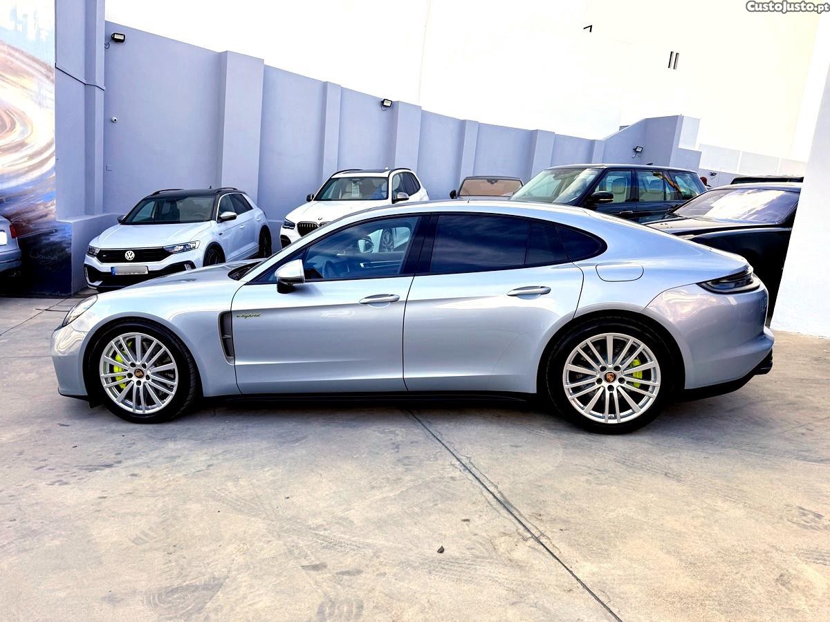 Porsche Panamera E-Hybrid Platinum Edition — fotografia 55