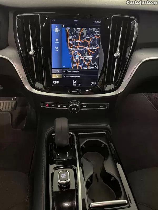 Volvo V60 2.0 t6 awd te inscription — fotografia 9