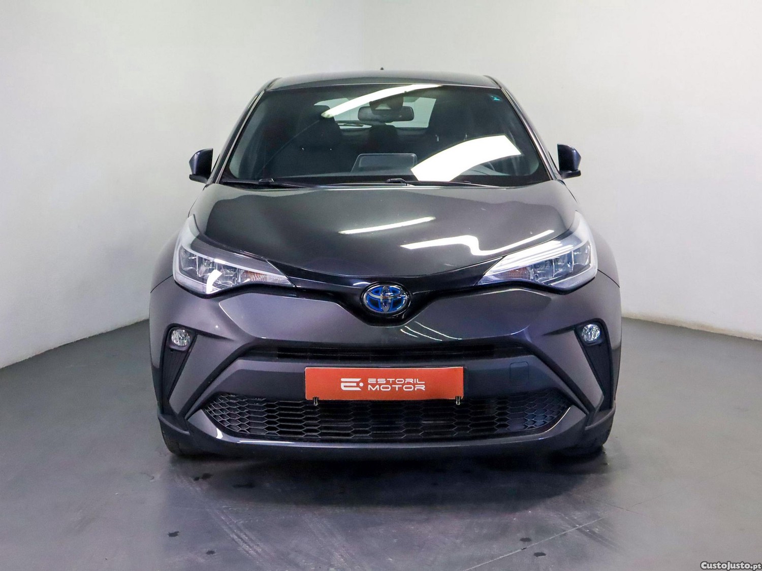 Toyota C-HR 1.8 Hybrid Comfort — fotografia 16