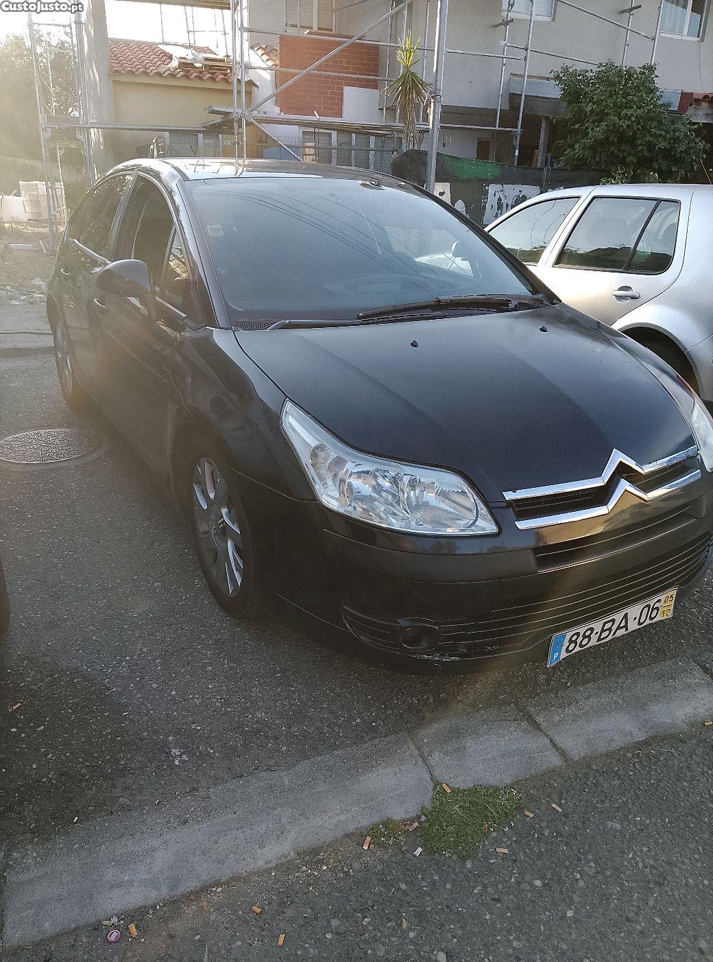 Citroën C4 1.6 HDI — fotografia 8