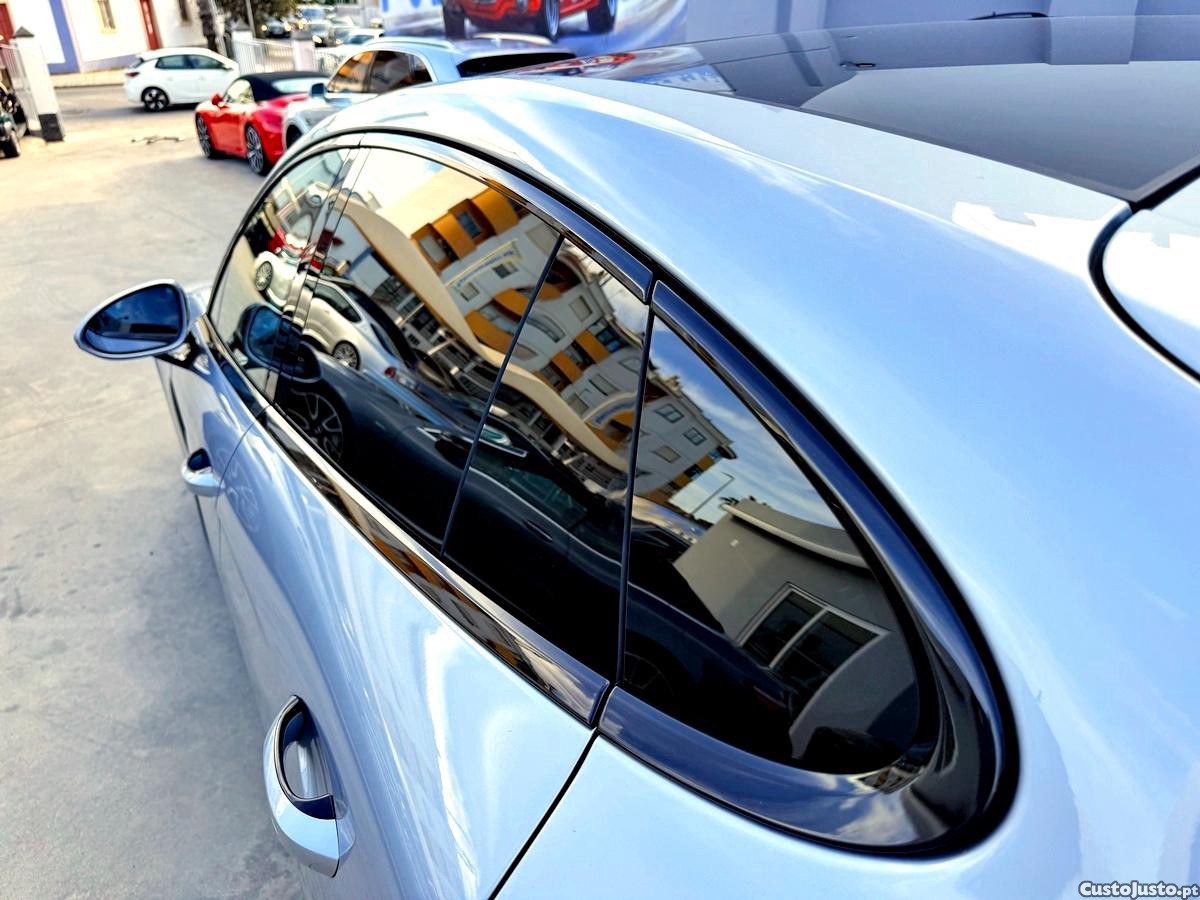 Porsche Panamera E-Hybrid Platinum Edition — fotografia 10