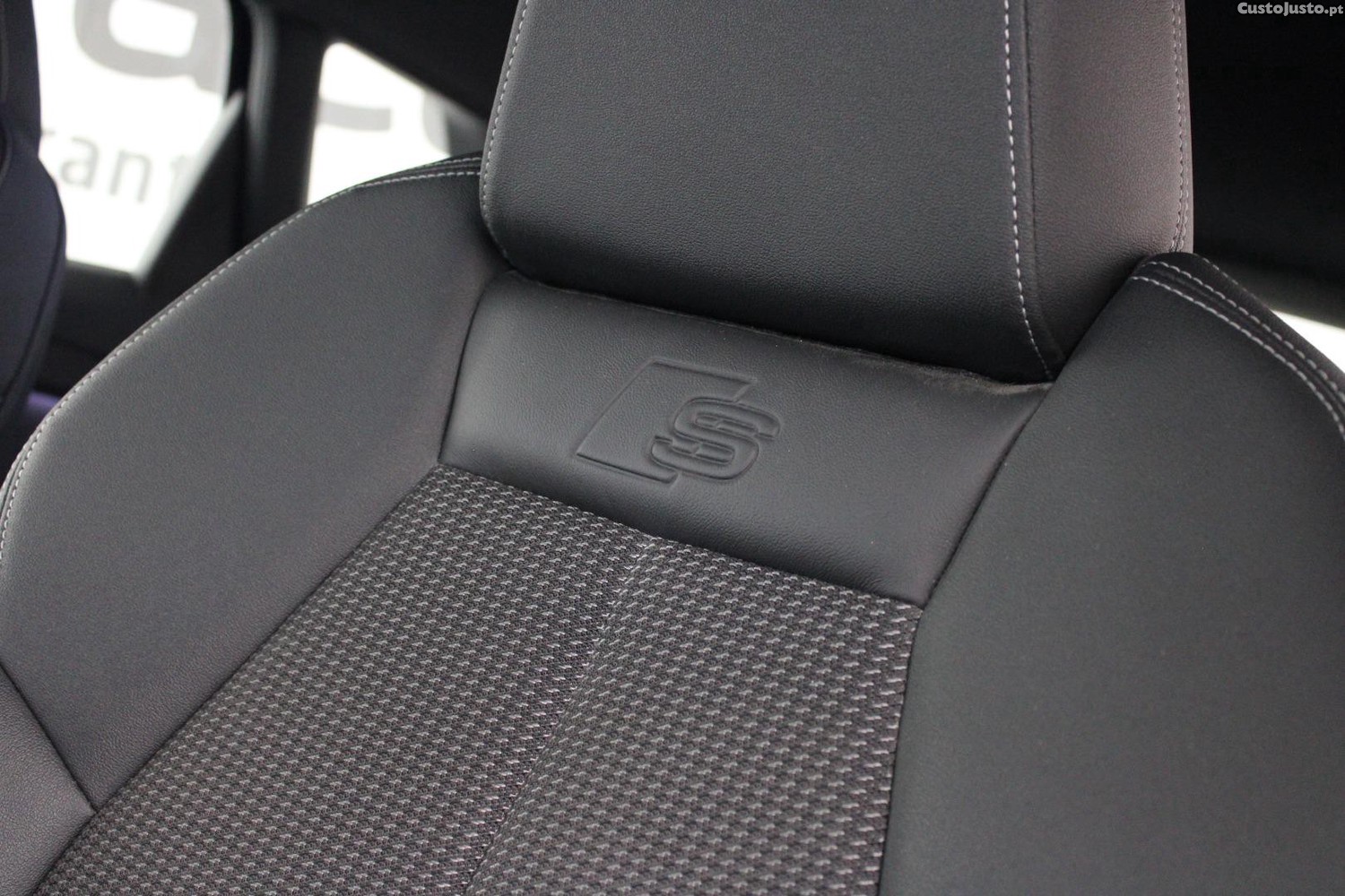 Audi Q4 E-TRON 40 S-LINE 82KwH (AUTO) — fotografia 13