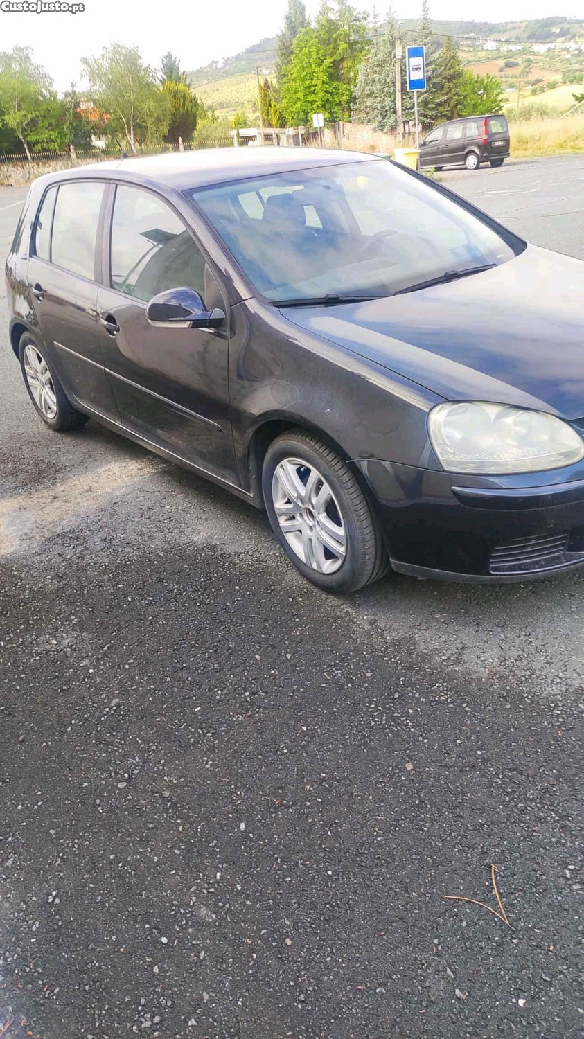 Volkswagen Golf 1.9 TDI — fotografia 8