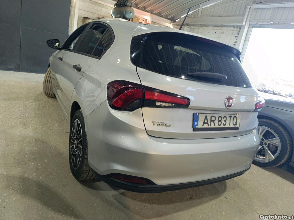 Fiat Tipo 1.3 M-Jet City Life - 22 foto 5