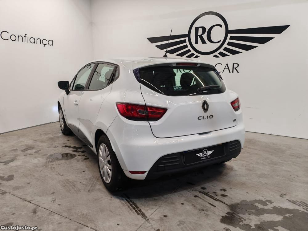 Renault Clio 1.5 dCi Limited — fotografia 17