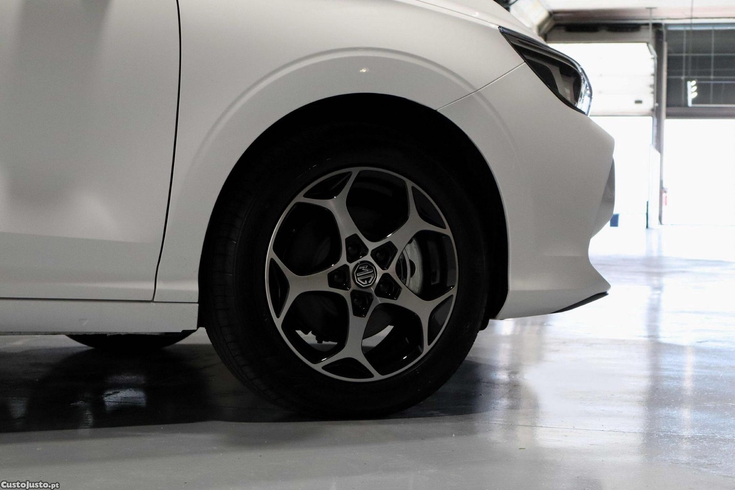 MG  1.5 L Comfort - 25 foto 4