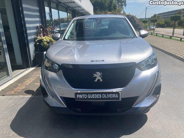 Peugeot 2008 1.2 PureTech Active — fotografia 27