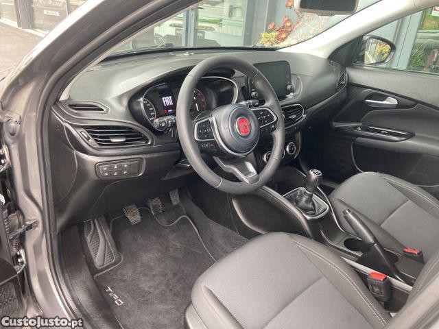 Fiat Tipo 1.3 MultiJet Life — fotografia 21