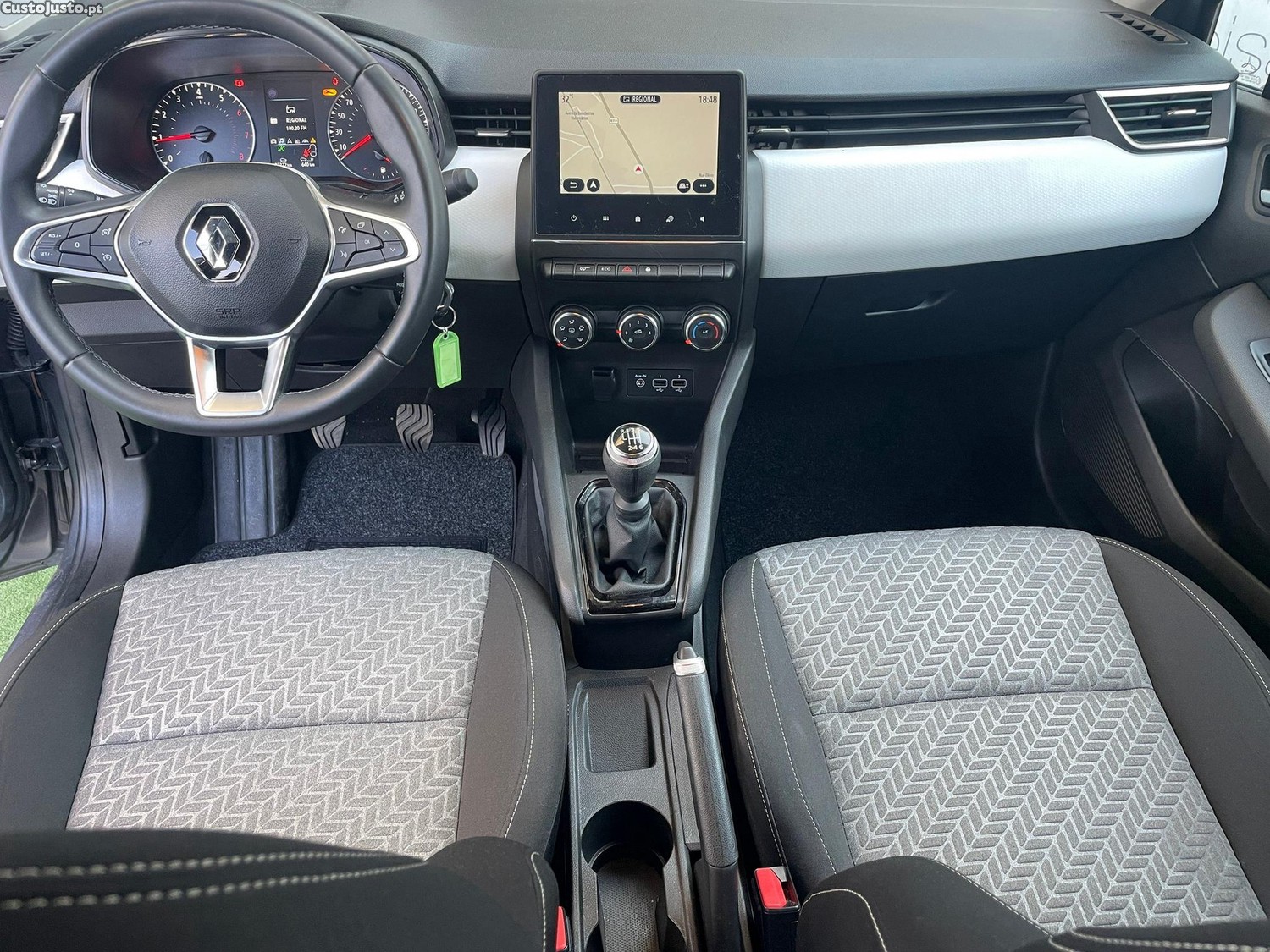 Renault Clio 1.0 TCe Evolution — fotografia 11