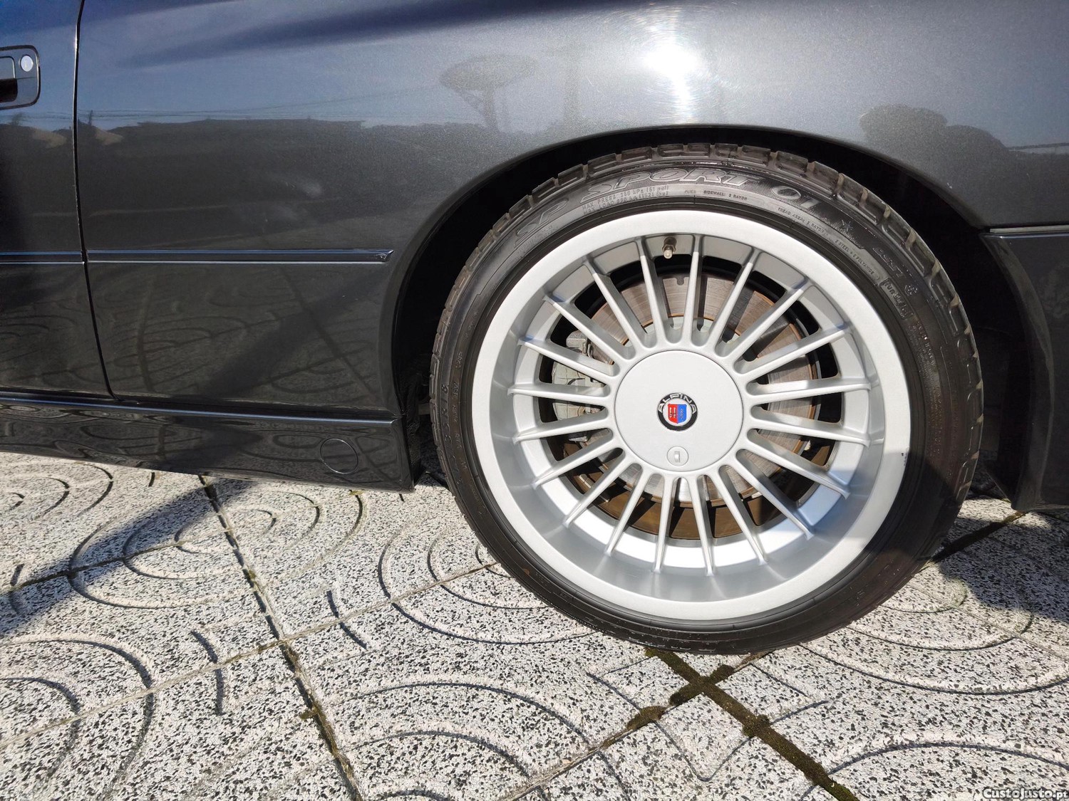 BMW 850 CSI V12 380cv — fotografia 4