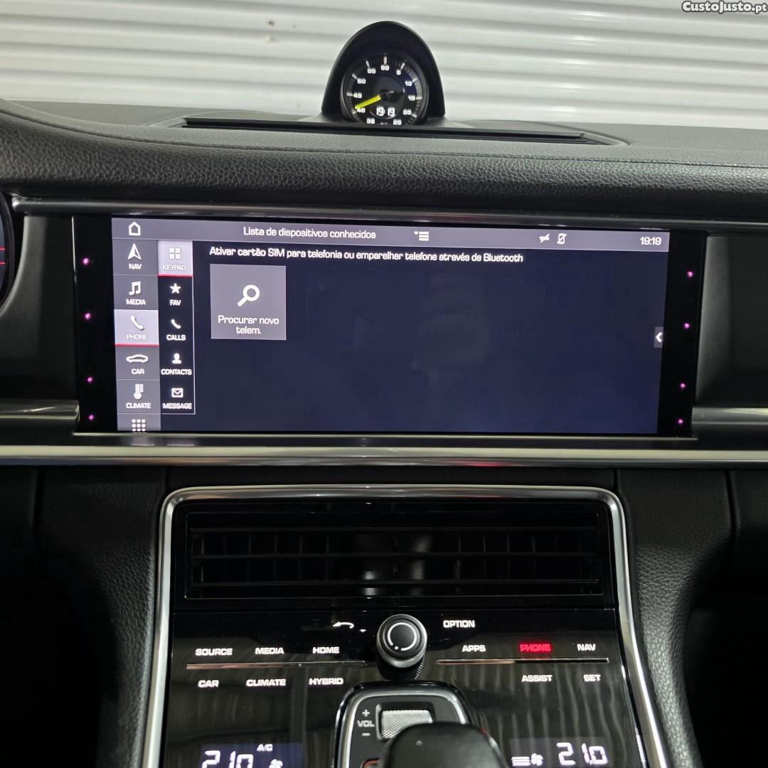 Porsche Panamera 4 E-Hybrid Platinum Edition — fotografia 3