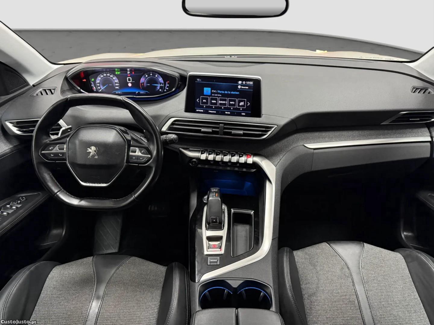 Peugeot 3008 1.2 PureTech Allure EAT6 — fotografia 4