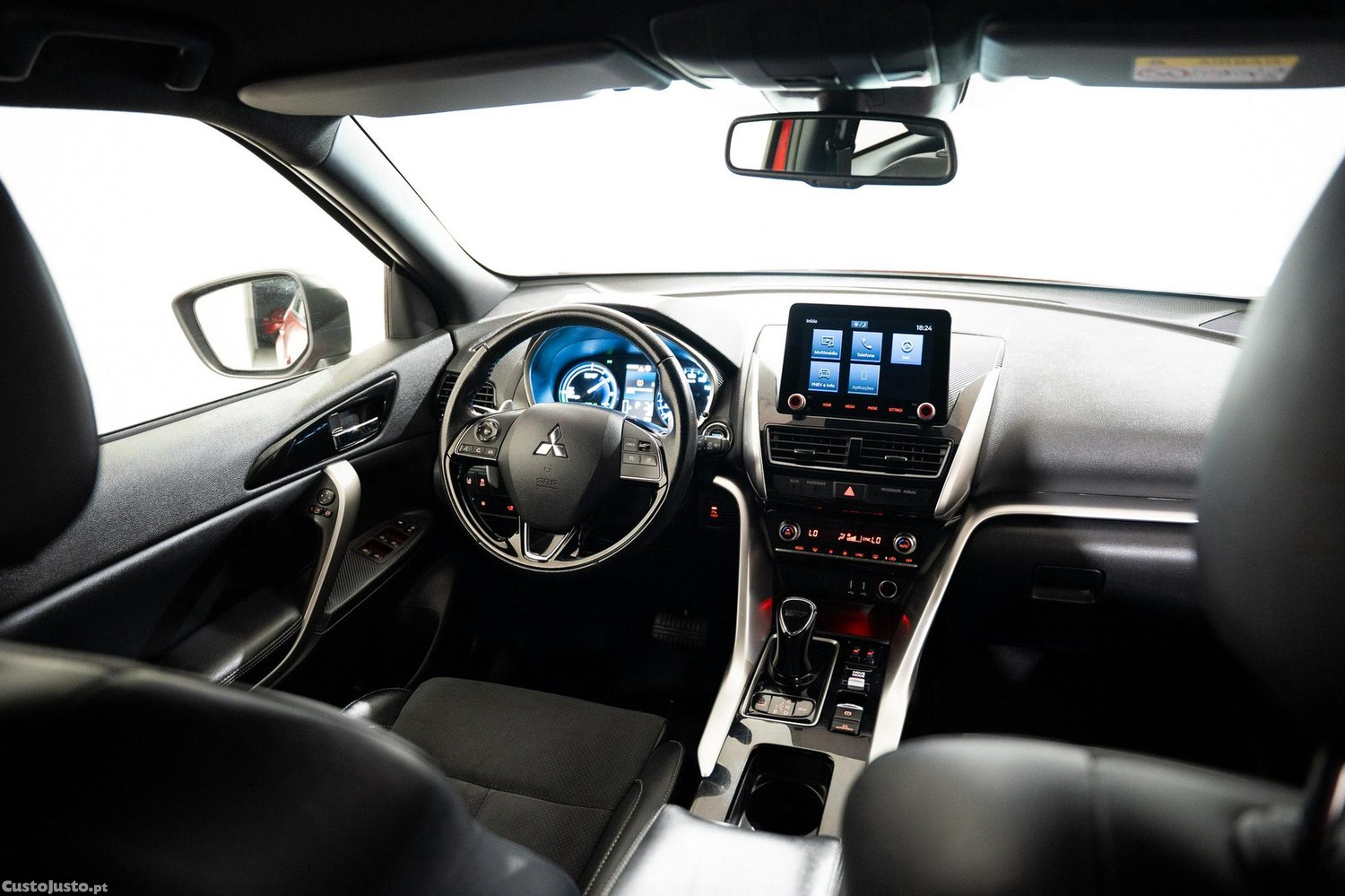 Mitsubishi Eclipse Cross 2.4 PHEV eMotion — fotografia 22