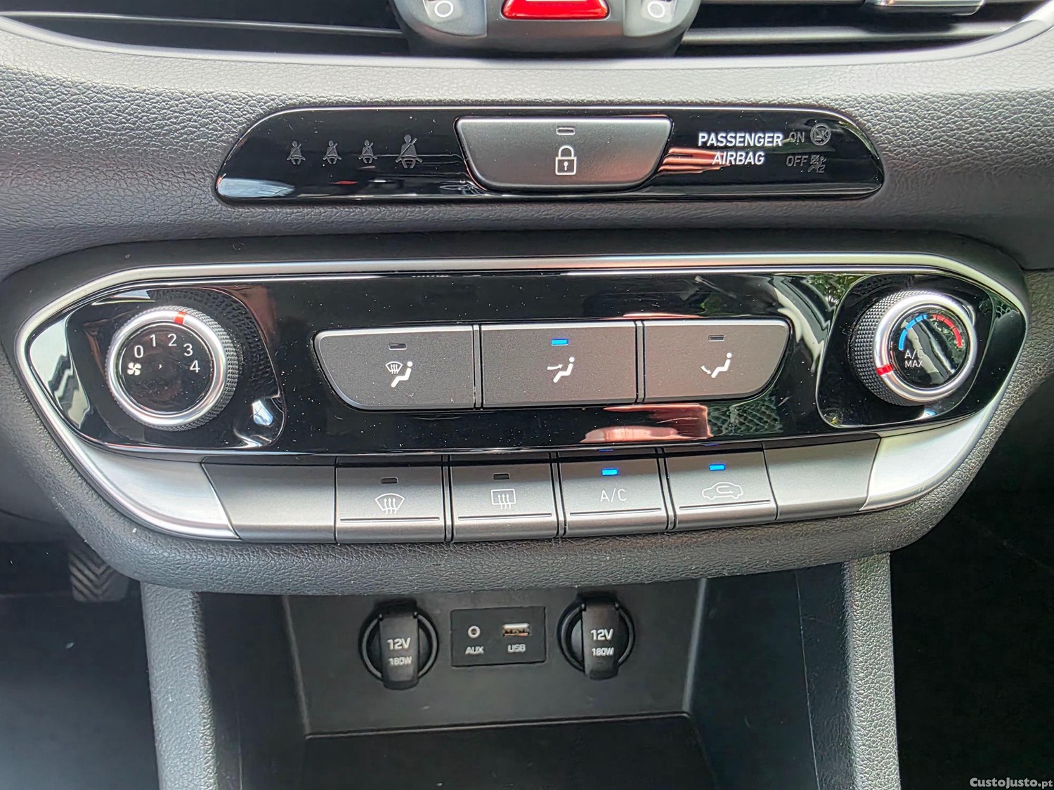 Hyundai i30 SW 1.6 CRDI STYLE 110CV — fotografia 15