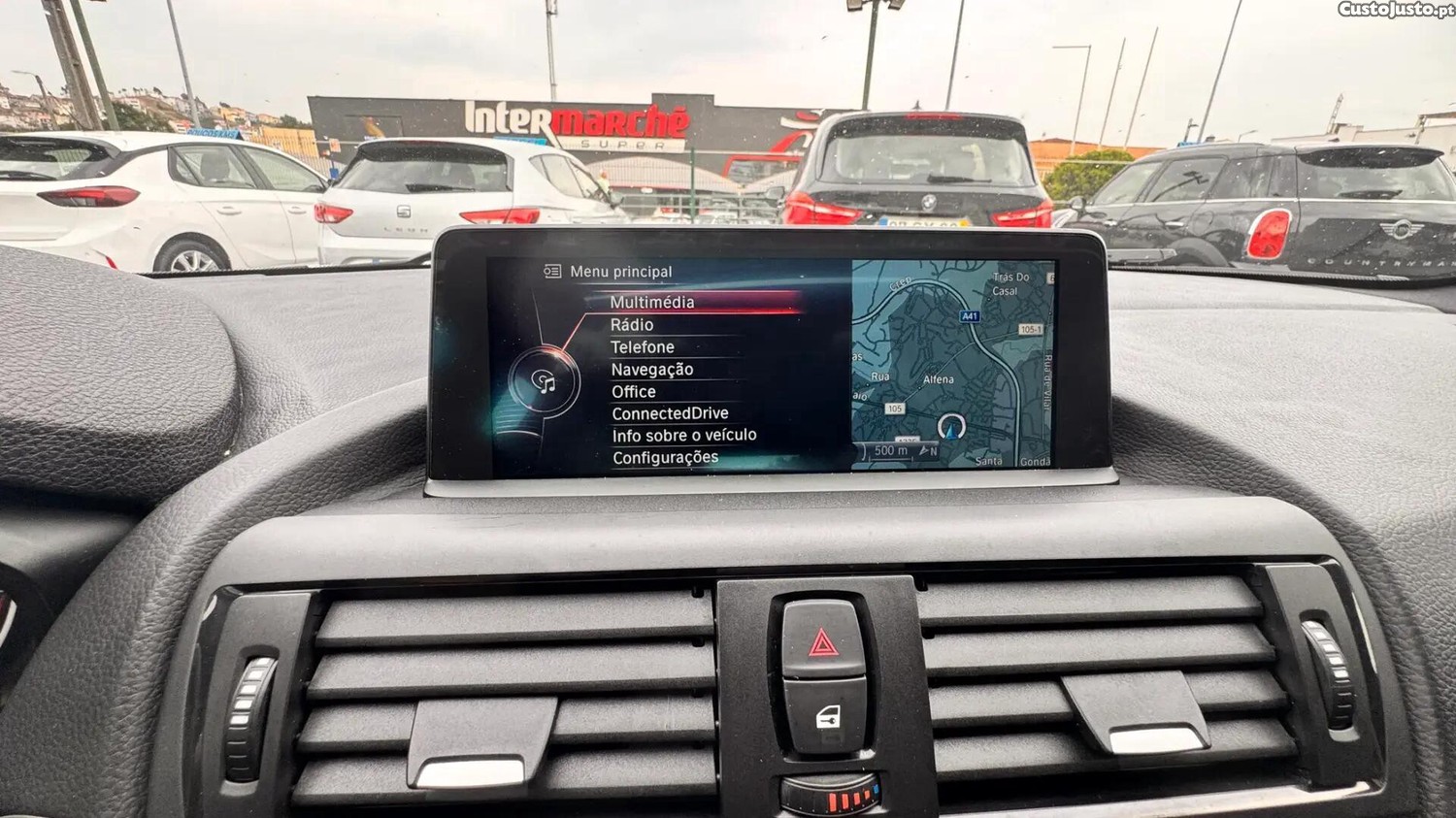 BMW 120 d Pack M Auto — fotografia 10