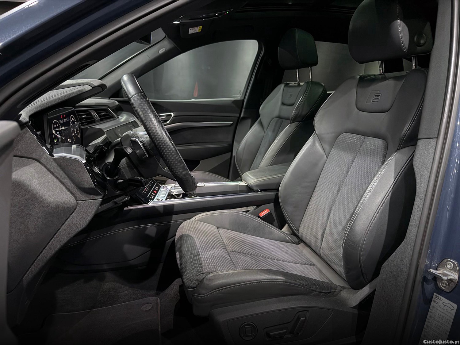 Audi Q8 e-Tron Sportback 50 quattro S line — fotografia 9