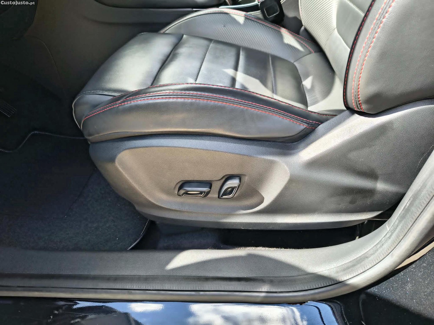 MG ZS 1.0 T-GDI (2023) — fotografia 4