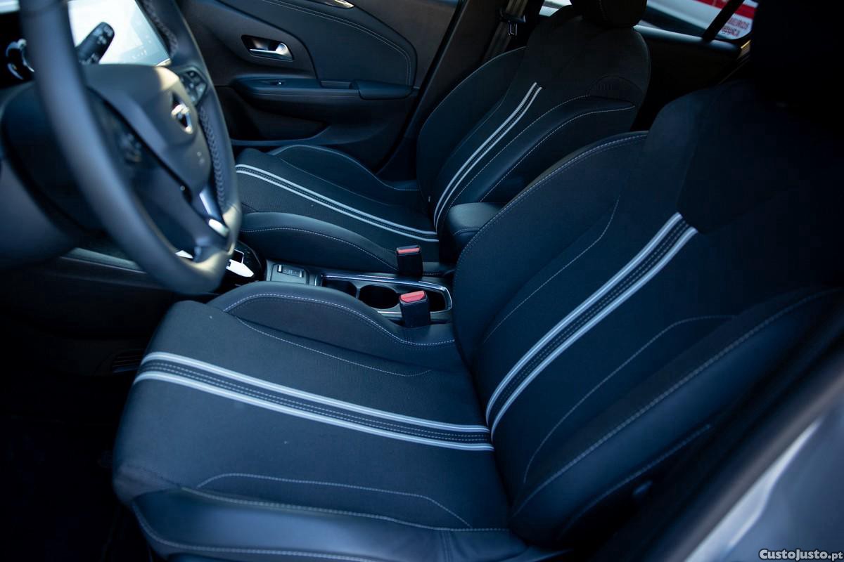 Opel Corsa e e-GS — fotografia 5