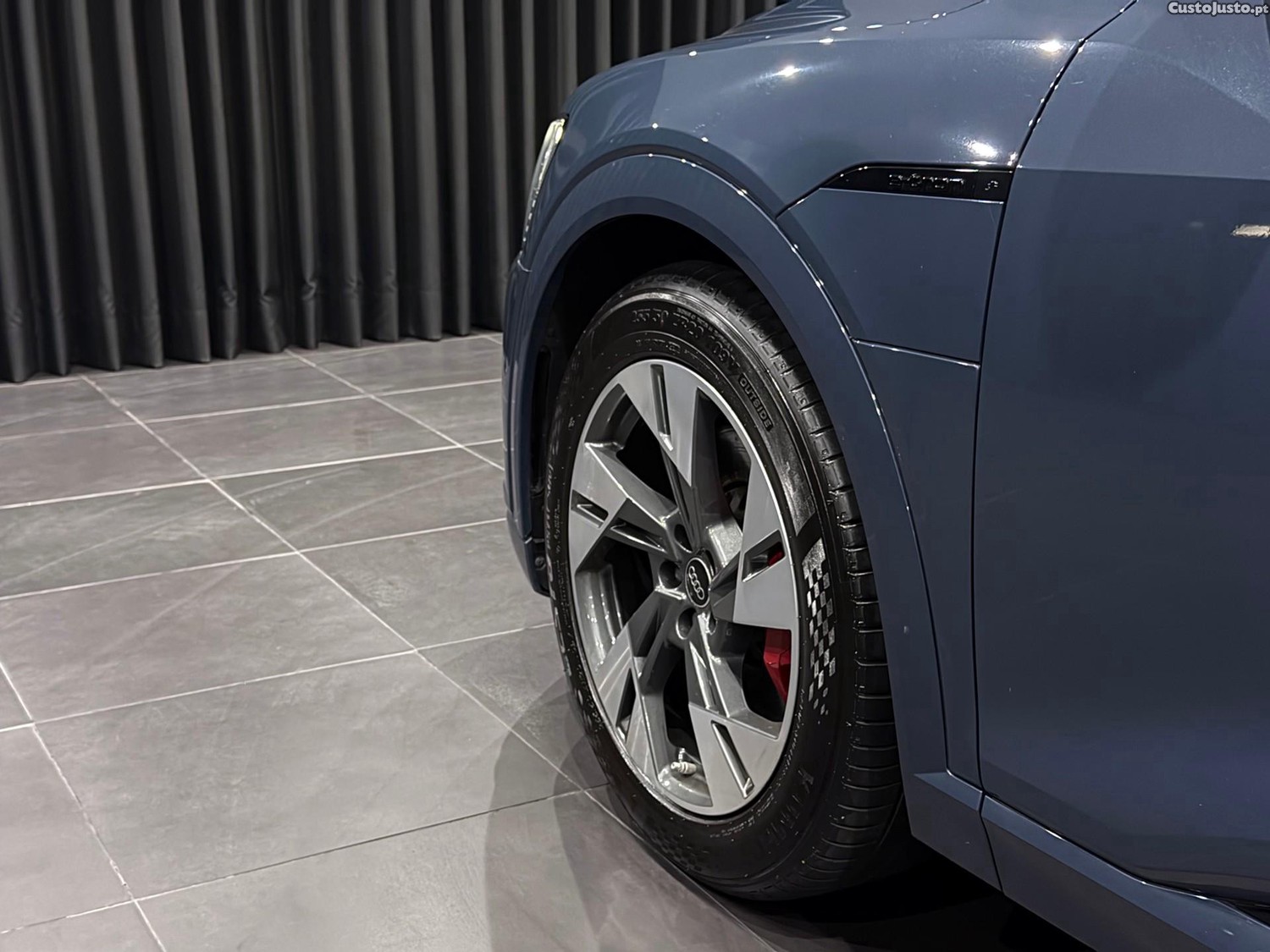 Audi Q8 e-Tron Sportback 50 quattro S line — fotografia 13