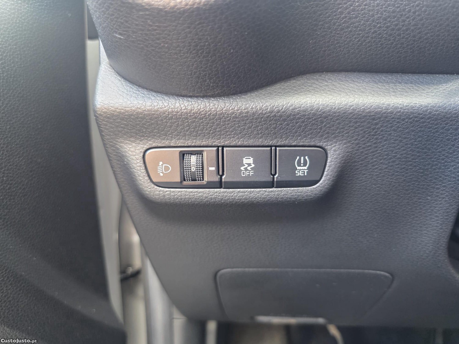 Kia Picanto 1.0 CVVT EX — fotografia 4