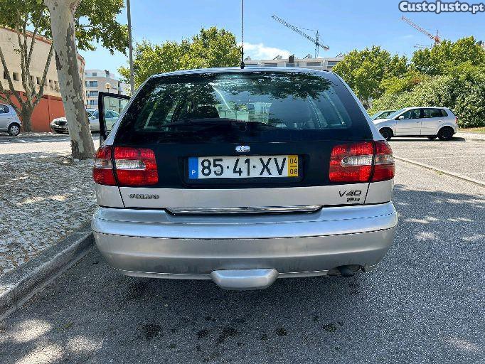 Volvo V40 1900 — fotografia 4