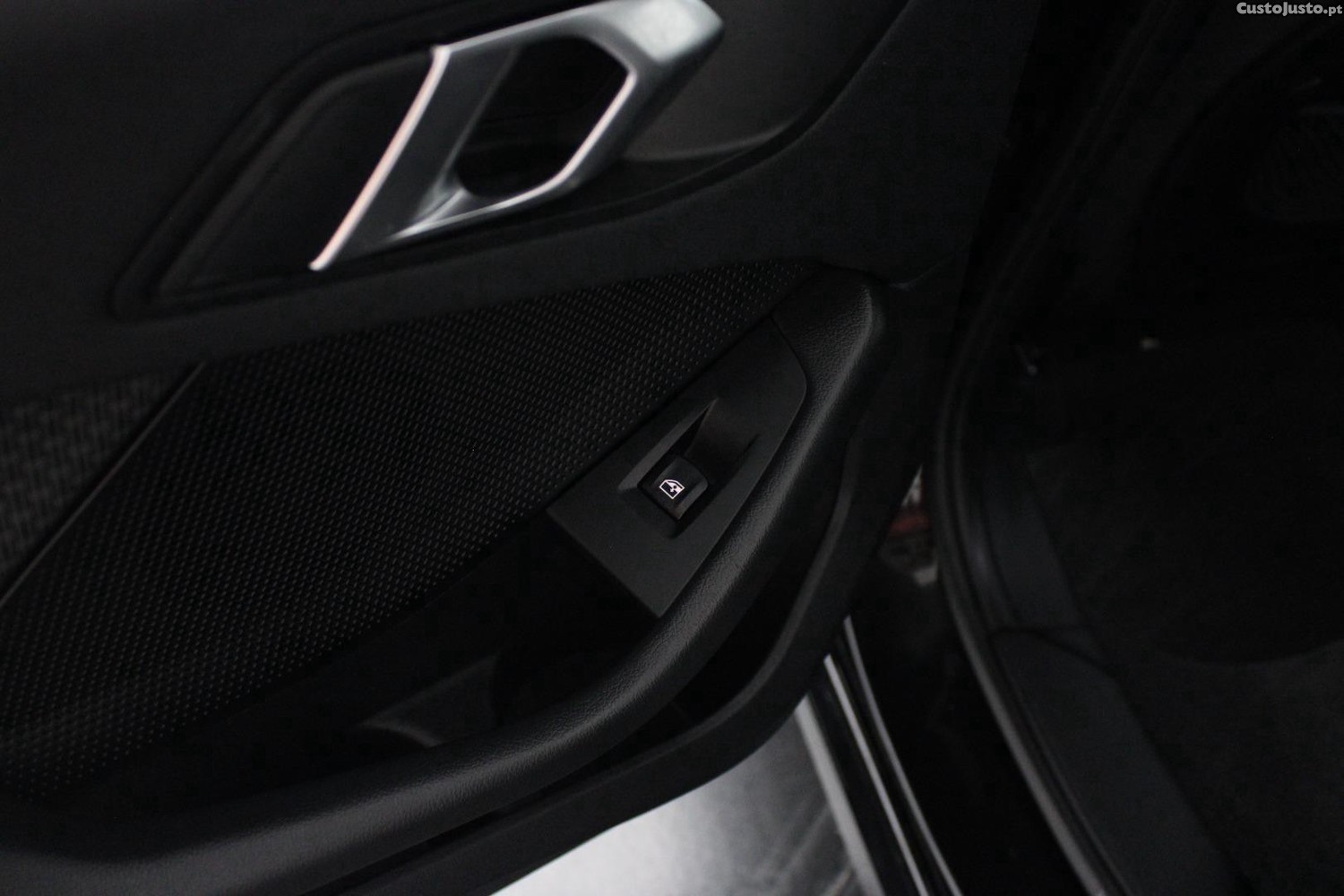 BMW 116 D CORPORATE EDITION (AUTO) — fotografia 6
