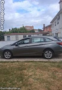 Opel Astra Sports Tourer — fotografia 6