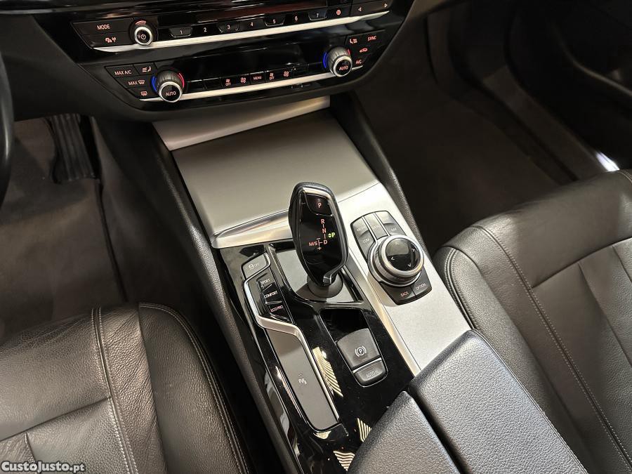 BMW 520 d Touring Aut. — fotografia 9