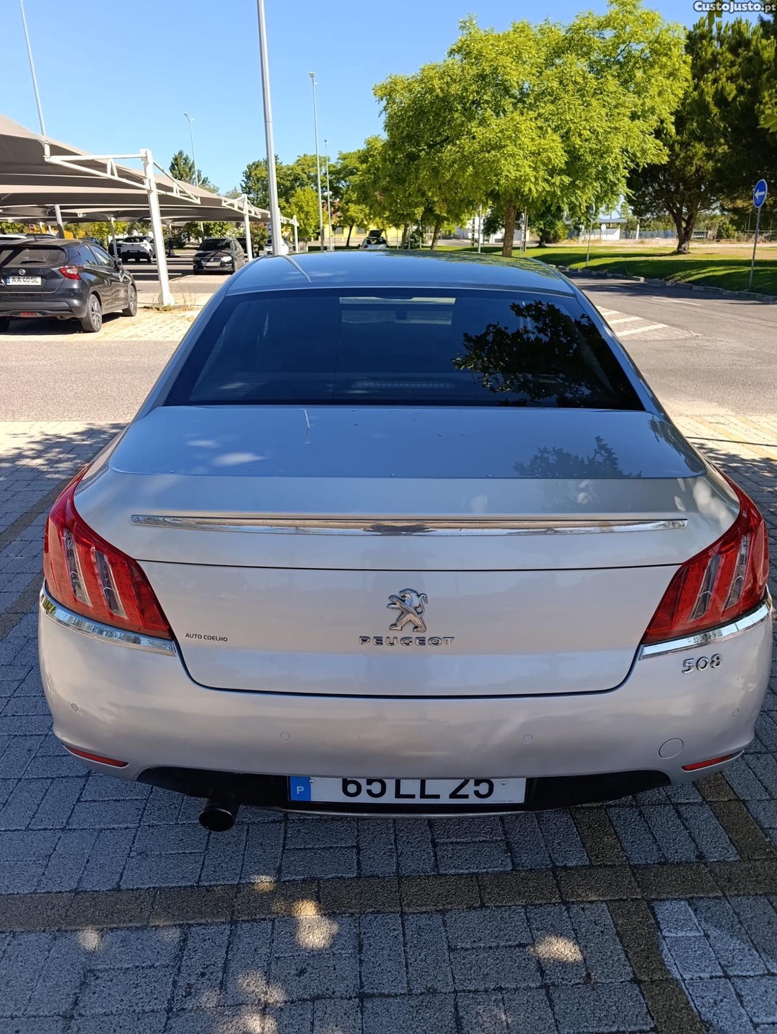 Peugeot 508 2.0 HDI — fotografia 8