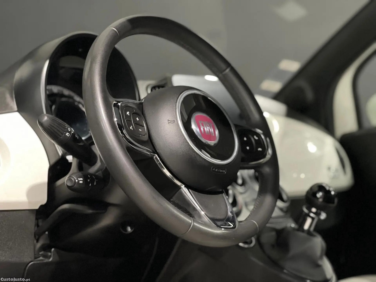 Fiat 500 1.0 Hybrid Connect Dolcevita — fotografia 9
